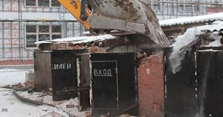 Снос гаража и вывоз мусора в Александрове - Быстро и качественно от Сварной-Лкн от 2100 рублей