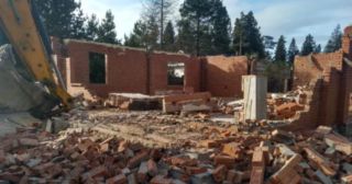 Демонтаж 1 этажного дома Александров, цена от 1628 руб.