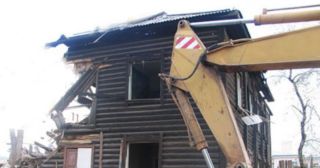 Демонтаж 2 этажного дома Александров, цена от 2678 руб.